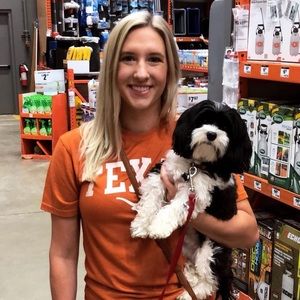 Meet your Posher, Ashleigh